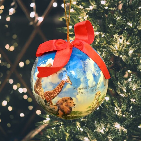 Smithsonian National Museum of Natural History Ornament – Safari Wildlife Scene - Picture 5 of 13